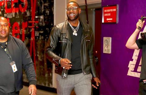 曼联、利物浦为何竞相追逐安托万·塞梅尼奥？（安托万·塞梅尼奥为何成为曼联与利物浦争相追逐的目标？）