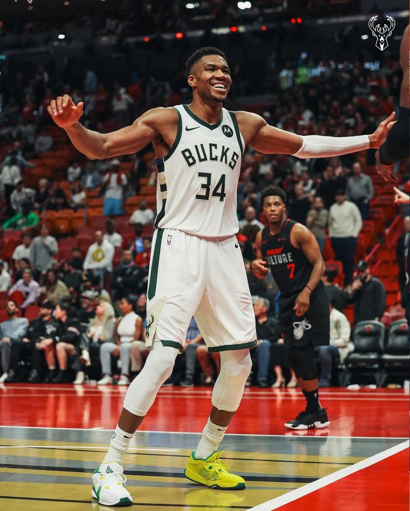 弗里克：这是我想要看到的进步；前几场失利已经成为过去式了（弗里克：我看到了期待的提升，之前几场的失利已成过去）