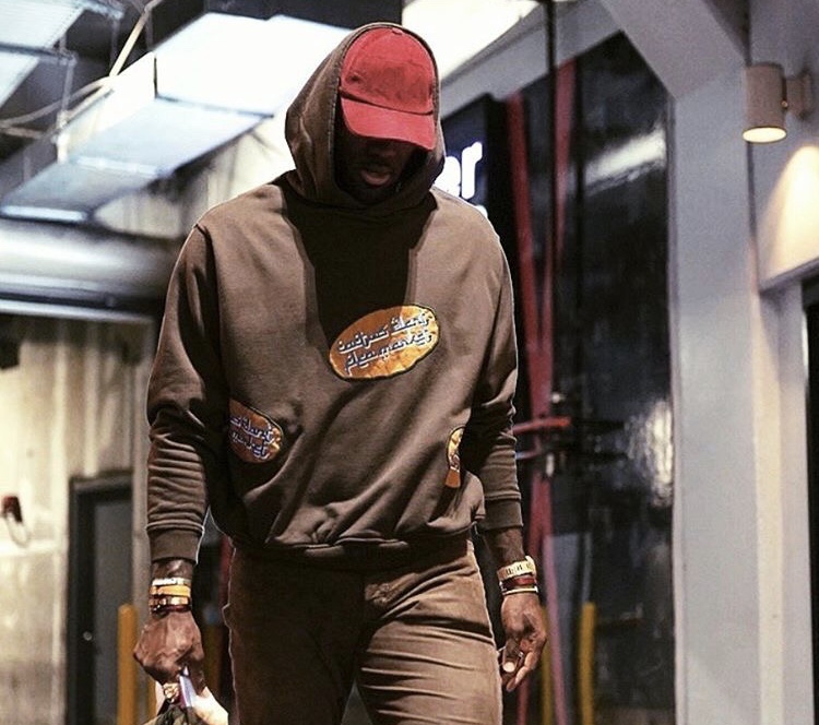 穆里尼奥：这是美妙的夜晚，我们掌控了比赛理应战胜那不勒斯（穆里尼奥：美妙之夜！我们掌控比赛，击败那不勒斯实至名归）