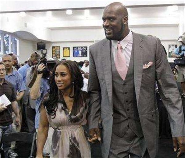 68分钟3-0！朱婷16分获单场最佳，科内利亚诺欧冠23连胜冲世俱杯（68分钟速胜3-0！朱婷16分斩获单场最佳，科内利亚诺欧冠23连胜剑指世俱杯）