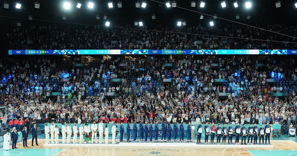 浮嶋敏：邝兆镭没出场是因为轮换；每场比赛我们都全力争胜（浮嶋敏：邝兆镭因轮换未出场，我们每场都力拼胜利）